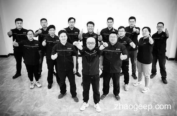 兆格環(huán)保核心管理團(tuán)隊(duì) 鑫兆豐全自動(dòng)液壓榨油機(jī)
